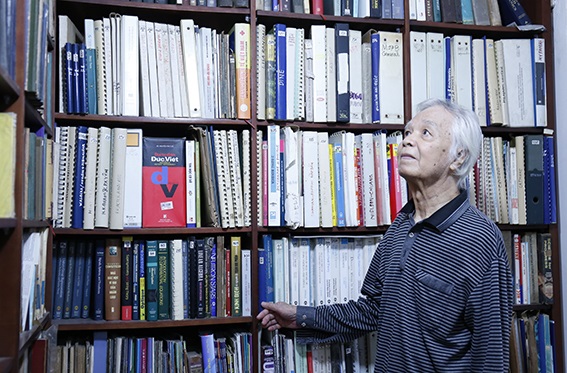 Bộ sách về vật lý hiện đại của giáo sư Cao Chi