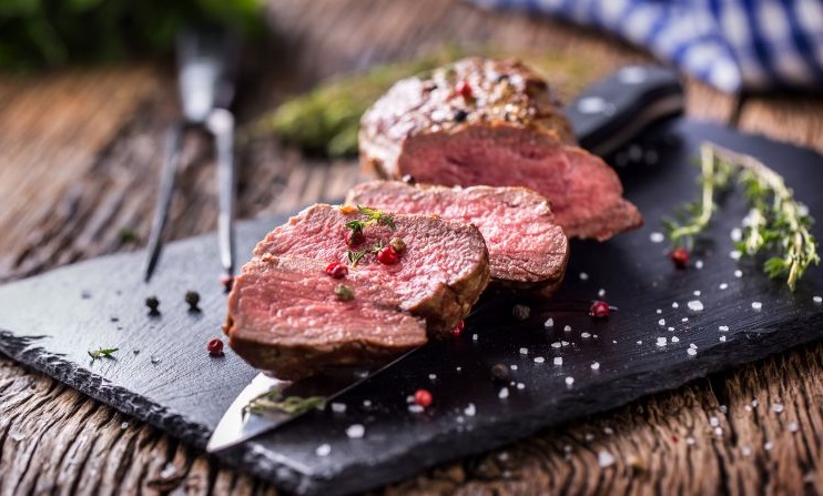 Ăn nhiều thịt đỏ liên quan đến tăng nguy cơ mắc bệnh tim mạch và tiểu đường