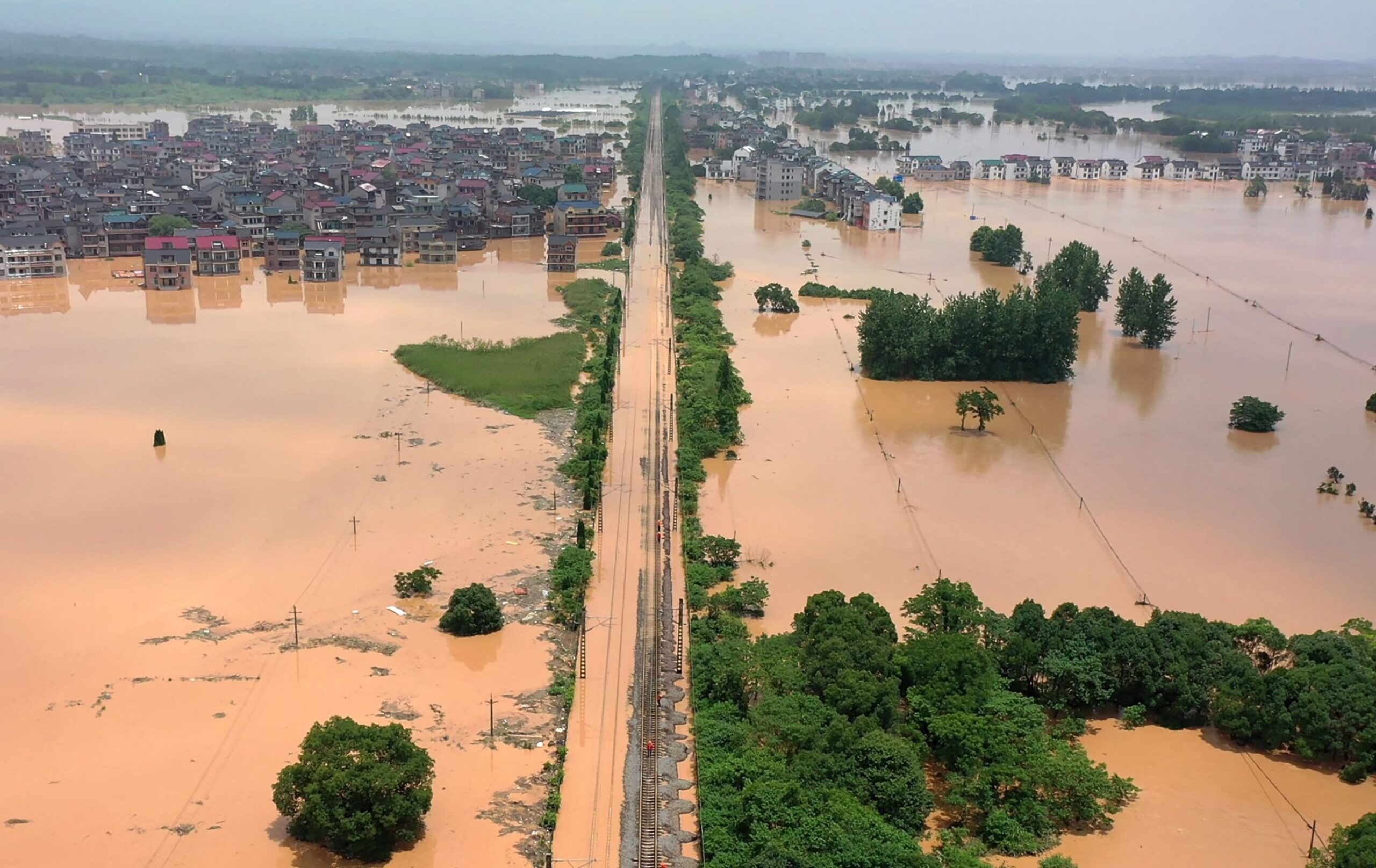 Càng nhiều yếu tố tác động thì lũ lụt càng cực đoan hơn