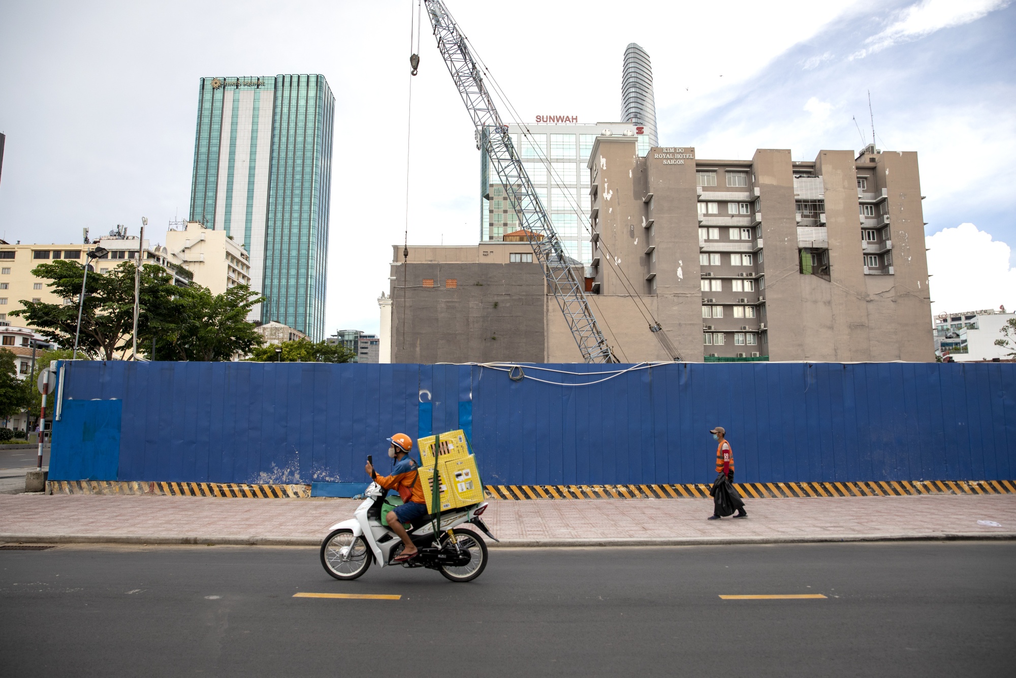 Giải cứu bất động sản: Một bài toán khó