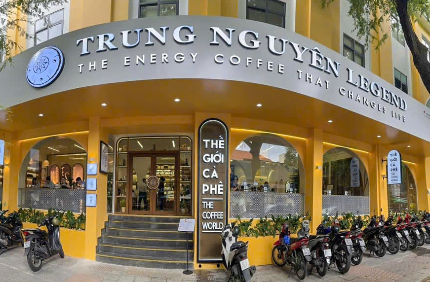 Thế giới cà phê Trung Nguyên Legend tại bưu điện đẹp nhất thế giới