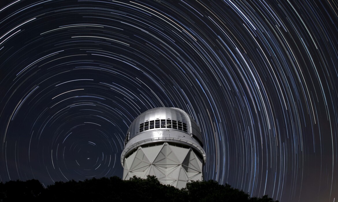 Năng lượng tối đang yếu dần? Dữ liệu mới nhấn mạnh vào phát hiện gây sốc