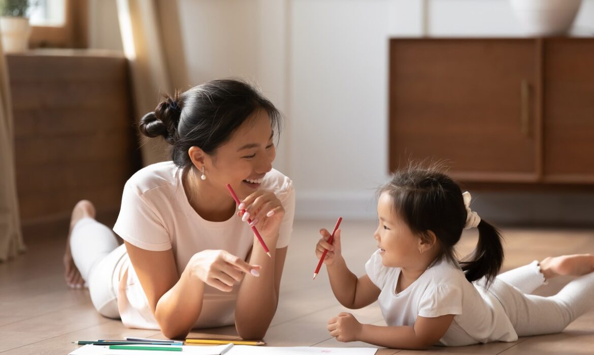 Tình cảm của mẹ trong thời thơ ấu ảnh hưởng tới sức khỏe trẻ vị thành niên