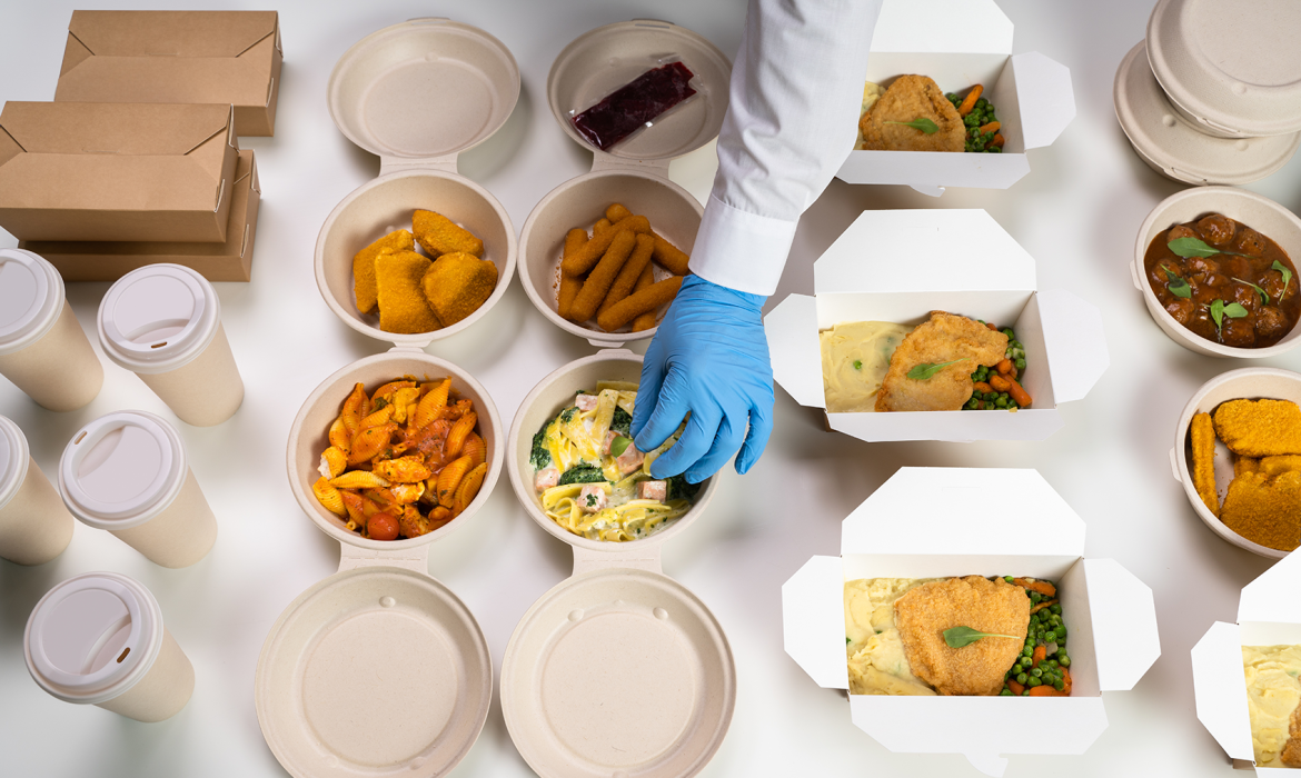 Nồng độ PFAS có thể tăng gấp đôi sau mỗi bước của chuỗi thức ăn