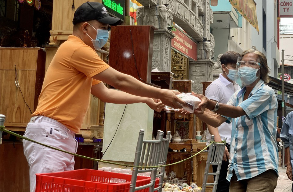 Cứu trợ trong đại dịch: Một cách tiếp cận khác